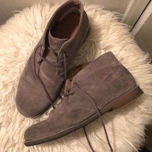 Uggs chukka boots